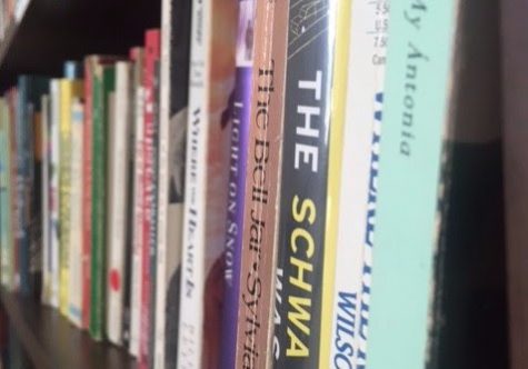 Help support the library this holiday season