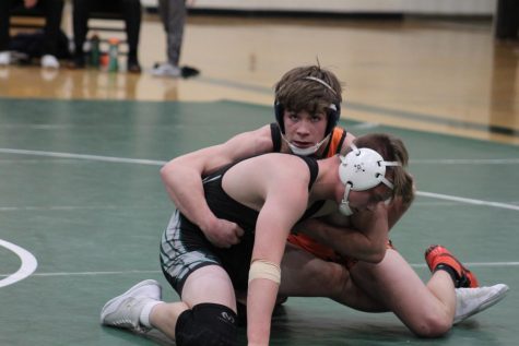 Senior Kael Bunce dominates senior season